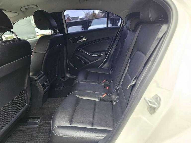 2016 Mercedes-Benz A-Class 1.6 A180 Sport Euro 6 (s/s) 5dr HATCHBACK Petrol Manual