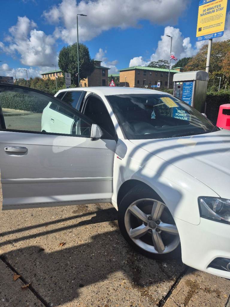 Audi, A3 AUTO, 2012, 1380 (cc)