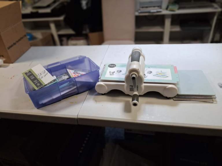 Sizzix Big Shot Die Cutting Machine with Accessories