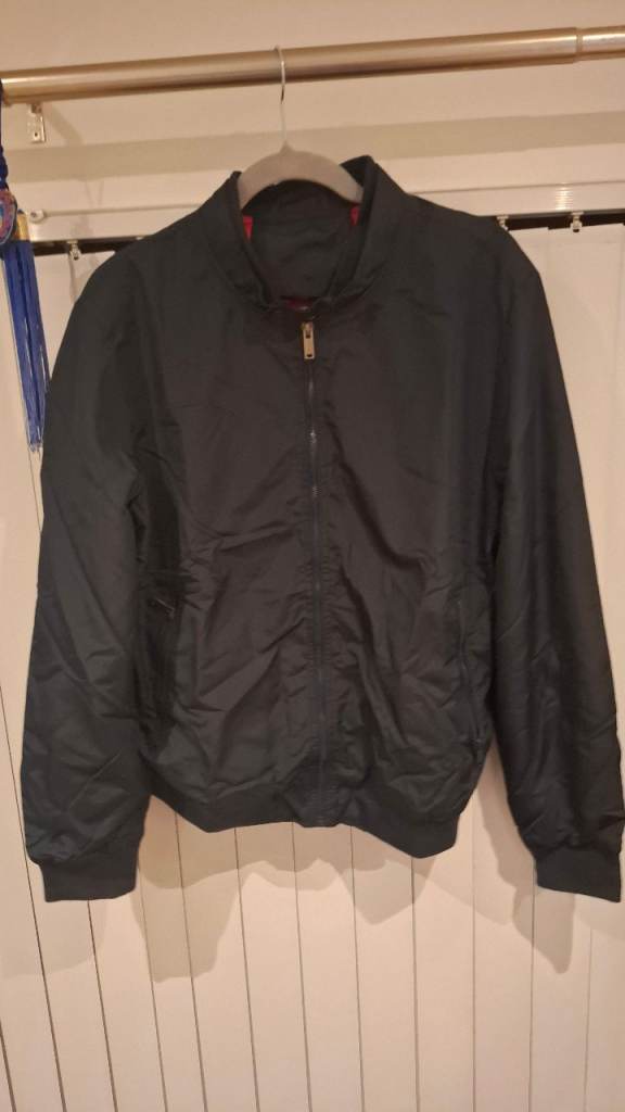 Navy bomber jacket