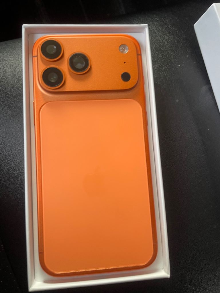 iPhone 17 pro max 