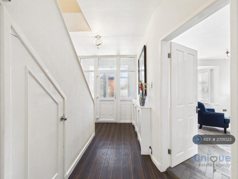 4 bedroom house in Dorset Road, Lytham St. Annes, FY8 (4 bed) (#2701023)