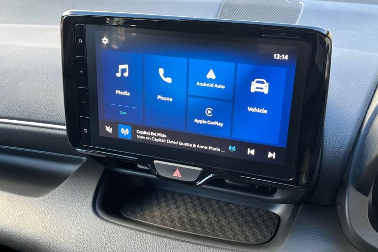 2024 Mazda Mazda2 HYBRID 104518 Hatchback Hybrid Automatic