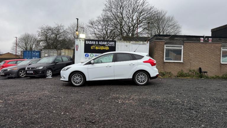 2013 Ford Focus 1.0 EcoBoost Zetec 5dr HATCHBACK Petrol Manual