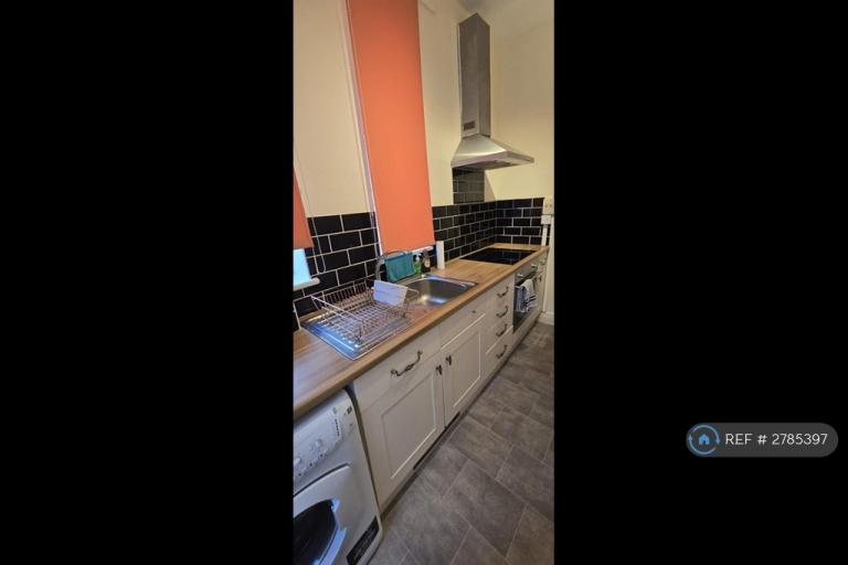 1 bedroom flat in Woodstock Close, Oxford, OX2 (1 bed) (#2785397)