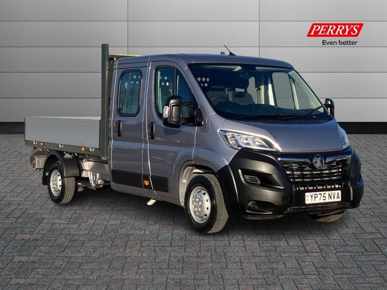 2025 Vauxhall Movano 2.2 Turbo D 140ps Chassis Crew Cab Prime Double Cab Chassis DIESEL Manual