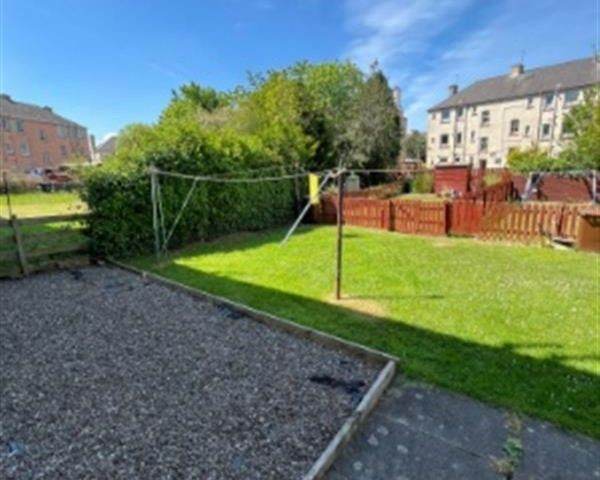 2 Bedroom, Unfurnished #Ground Floor Flat, Stenhouse Gardens North Edinburgh 