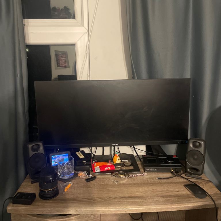 Philips 34 inch ultrawide monitor