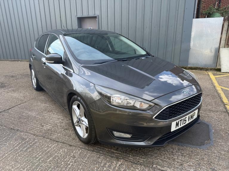 2015 Ford Focus 1.0 EcoBoost 125 Zetec 5dr HATCHBACK Petrol Manual
