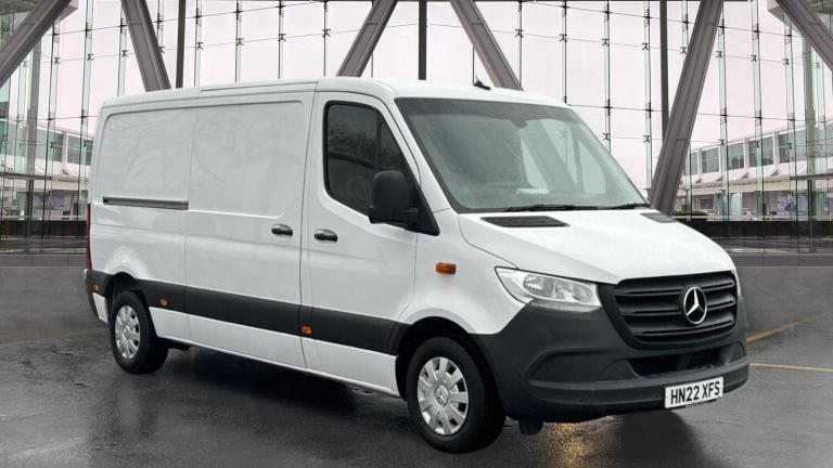 2022 Mercedes-Benz Sprinter 215 CDI Pure Panel Van L2 H2 Eu6 150PS PANEL VAN Diesel Manual