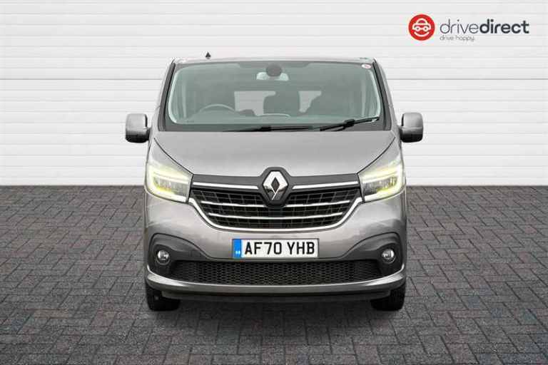 2020 Renault Trafic 2.0 dCi ENERGY 30 Sport Nav Minibus Double Cab 5dr Diesel Manual LWB Euro 6 M...