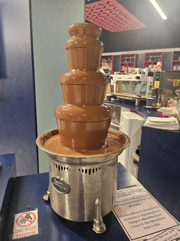 Commercial chocolate fountain - FREE GUARD INCLUDED 