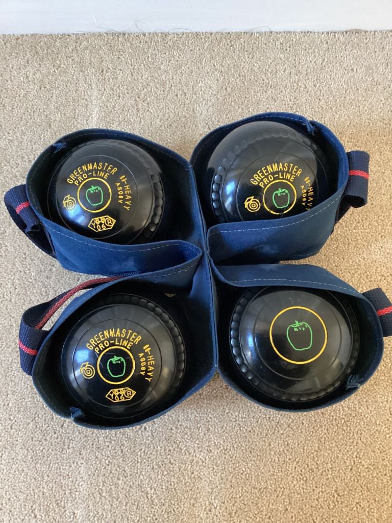 Greenmaster Proline Bowls, Size 00, Very Good Condition, Date stamp 06, 
