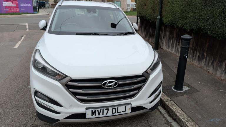 2017 Hyundai TUCSON 1.7 CRDi Blue Drive SE Nav 5dr 2WD ESTATE Diesel Manual