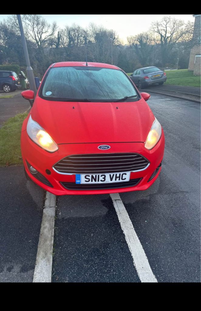 image for Ford, FIESTA, Hatchback, 2013, Semi-Auto, 1597 (cc), 5 doors