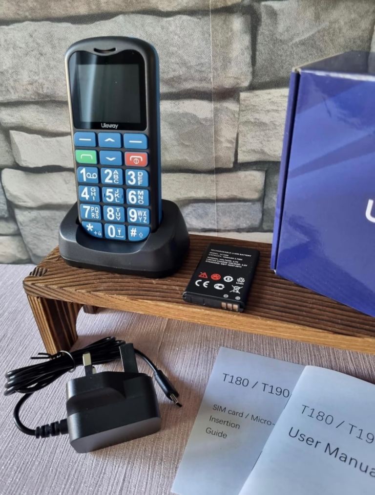 Mobile Phone With Large Buttons- 4G and Unlocked - Perfect for Elderly