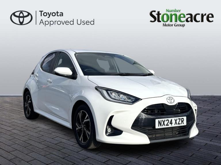 2024 Toyota Yaris 1.5 VVT-h Design Hatchback 5dr Petrol Hybrid E-CVT Euro 6 (s/s) (116 ps) HATCHB...