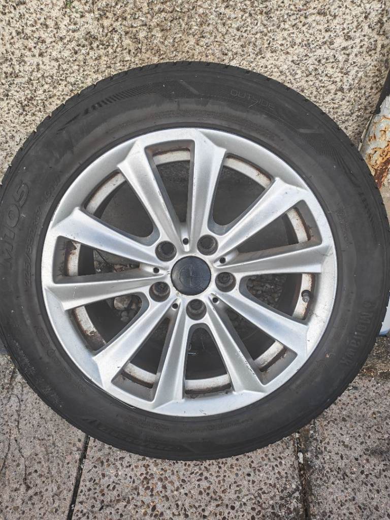 225/55ZR17 BMW Alloy