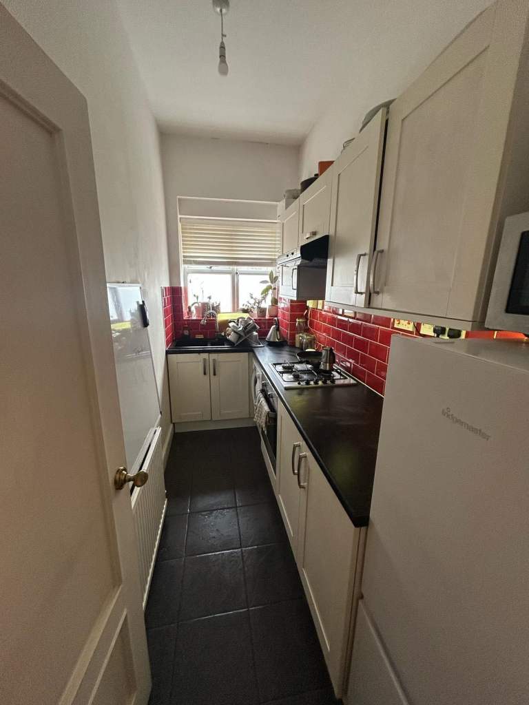 Fresh 4U London - Domestic Cleaner, Deep Clean , Air B&B, Move In & End of Tenancy Cleaning 🧽