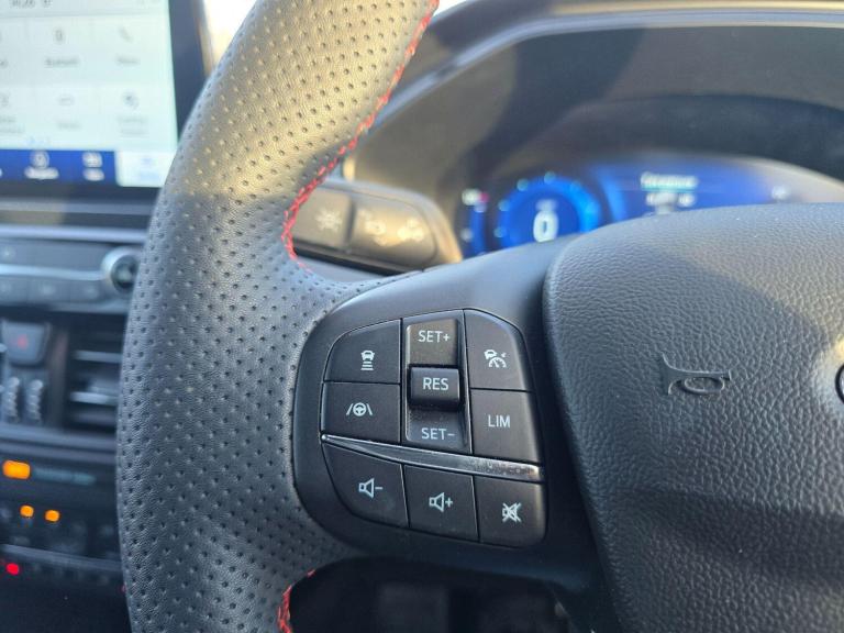 2023 Ford Kuga 2.5 Duratec 14.4kWh ST-Line X Edition CVT Euro 6 (s/s) 5dr HATCHBACK Petrol/Electr...