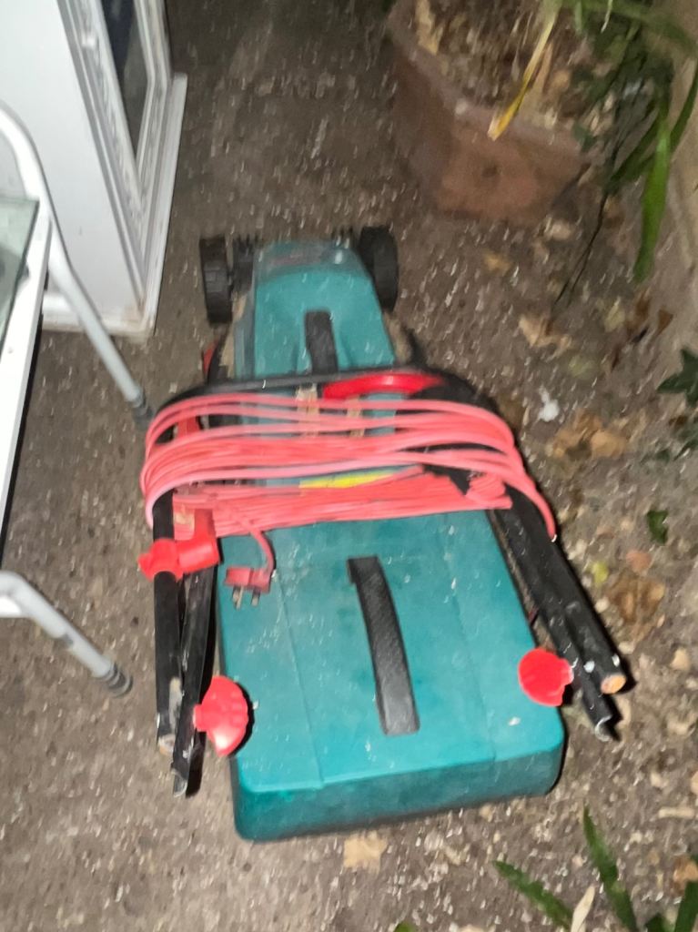 Bosch Electric Lawn Mower – Good Working Order