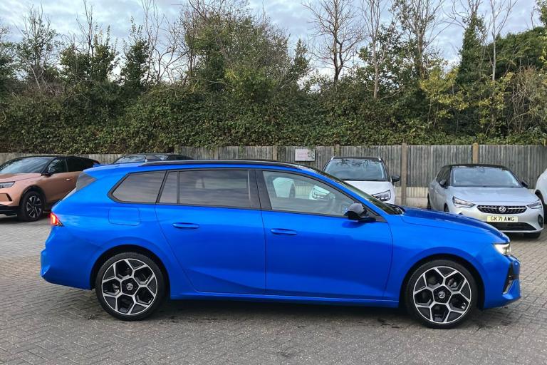  Vauxhall Astra Sports 1.2 Turbo Ultimate Sports Tourer 5dr Petrol Auto Euro 6