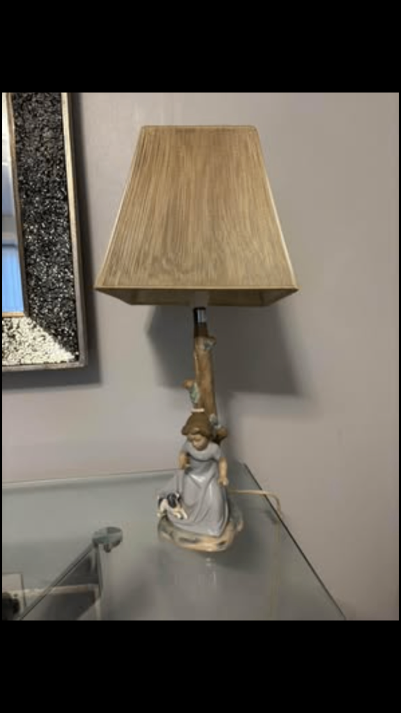 NAO Lladro Table Lamp