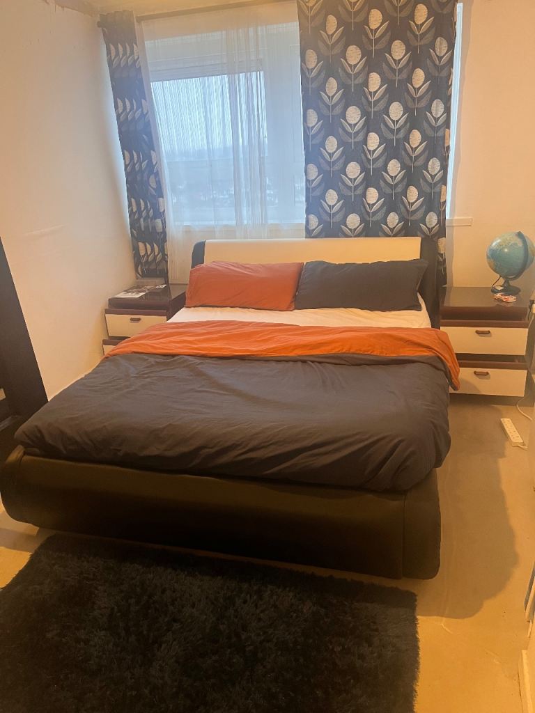 Spacious Double Bedroom 