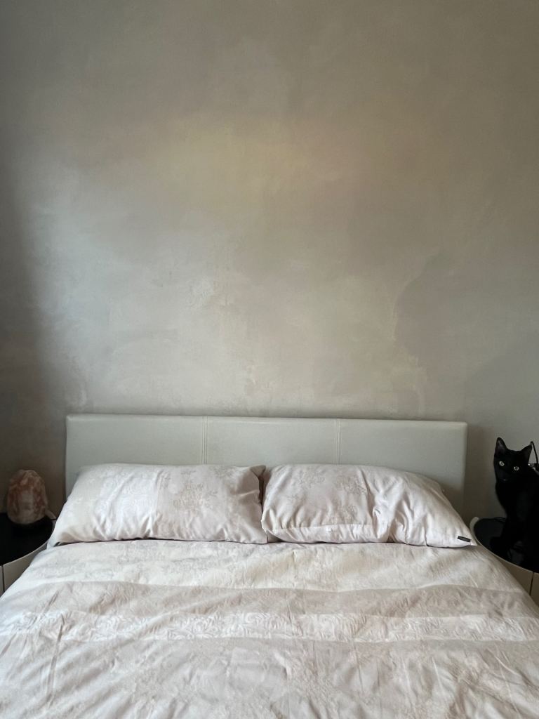 Double ottoman bed frame faux white leather 