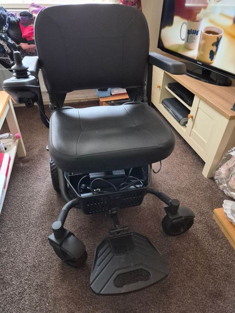 Travelux Quest powerchair