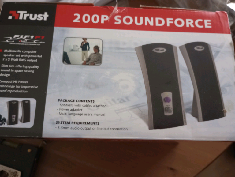 2 X new computer Speakers boxed 