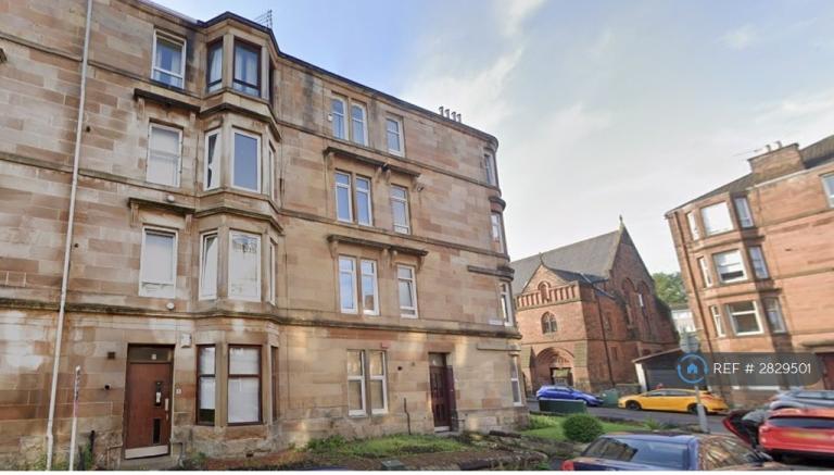 1 bedroom flat in Holmhead Place, Glasgow, G44 (1 bed) (#2829501)