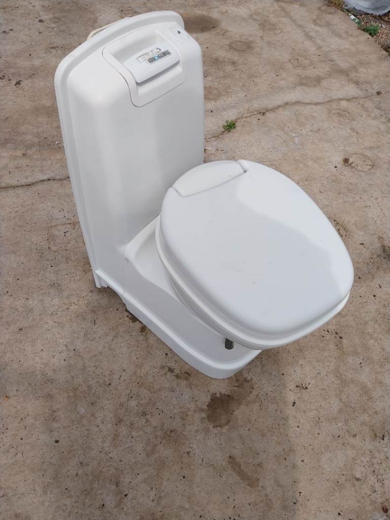 caravan cassette toilet c200
