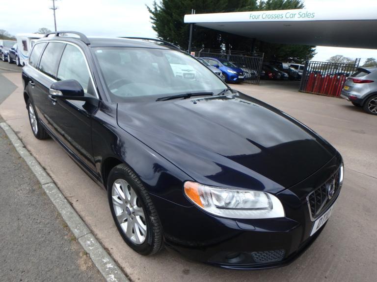 2010 Volvo V70 Se Lux 2.5 Auto...Only 43596 Miles Estate Petrol Automatic