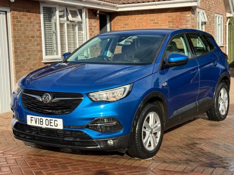 2018 Vauxhall Grandland X 1.6 Turbo D SE 5dr HATCHBACK Diesel Manual