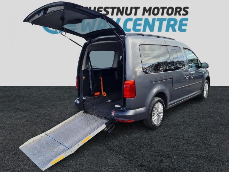 VW Caddy Maxi WAV Wheelchair Access Automatic 5 Seats L2 2.0 Diesel