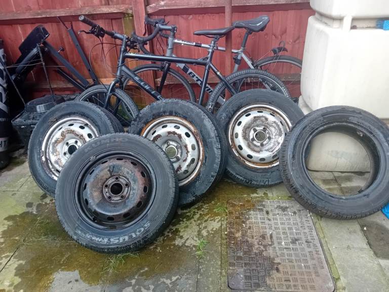 FIFE TYRES FITS VAUXHALL VIVARO AND RENAULT TRAFIC 