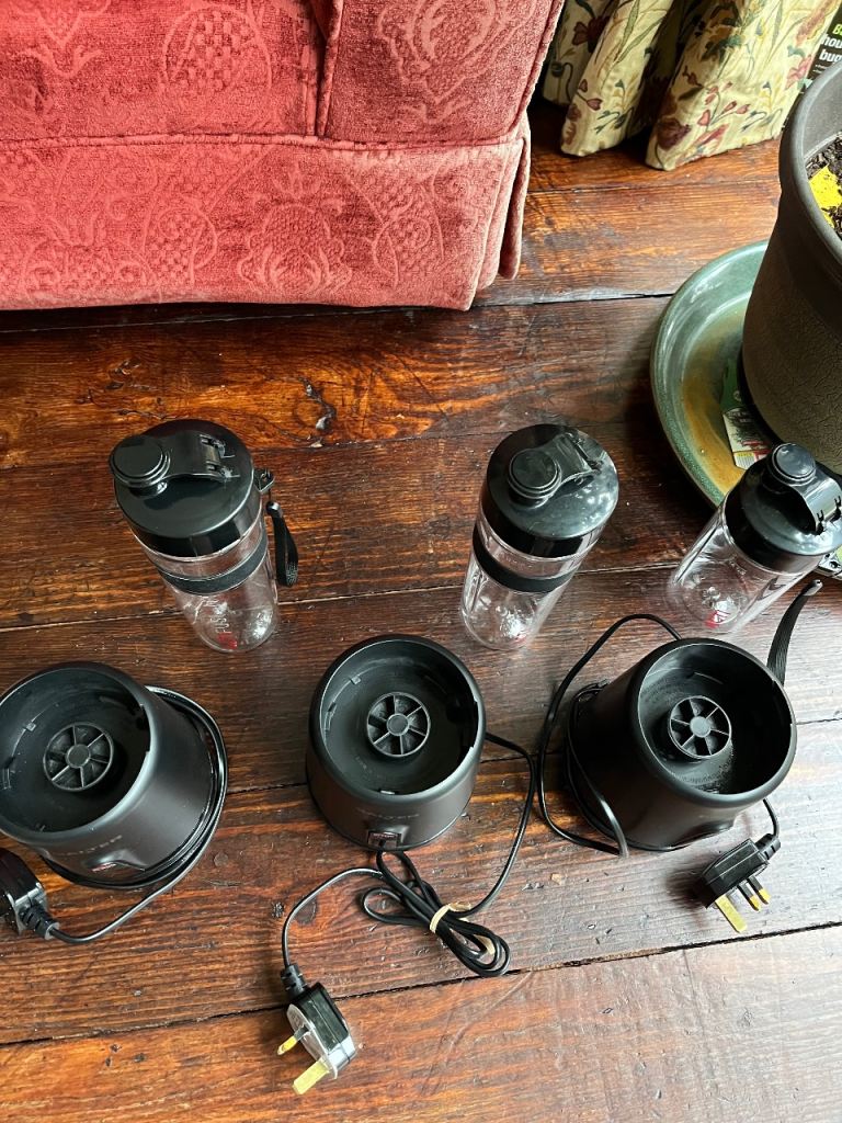 £4 each or 3x Salter Kuro Actifusion Blender Set Smoothie/Protein Shake SASB02