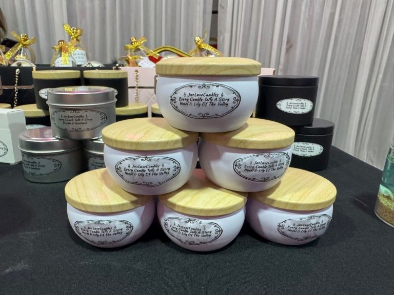 New Scented Candles - Various Colours & Designs