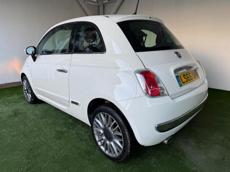 2015 Fiat 500 1.2 Lounge 3dr Dualogic [Start Stop] HATCHBACK PETROL Automatic