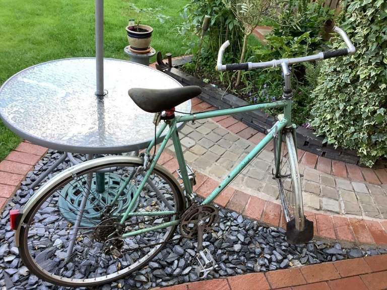 Raleigh Rapid retro road bike