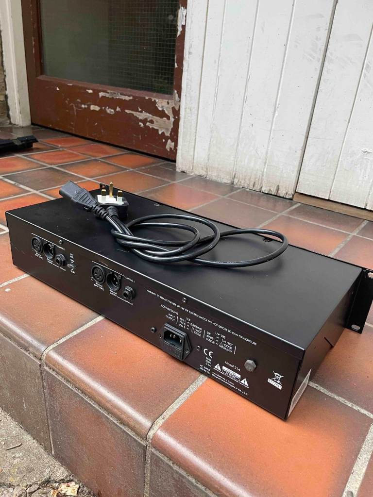 ART Pro MPA ll (2-channel tube preamp) with quality tube replacements