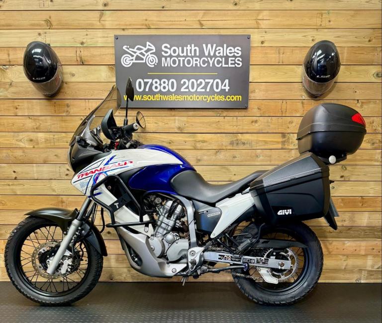 Honda XL 700 V Transalp : 2011 model : covered 25.5k miles 