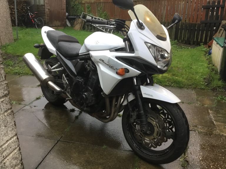 Suzuki bandit 1250, 65 reg 2015, may deliver 