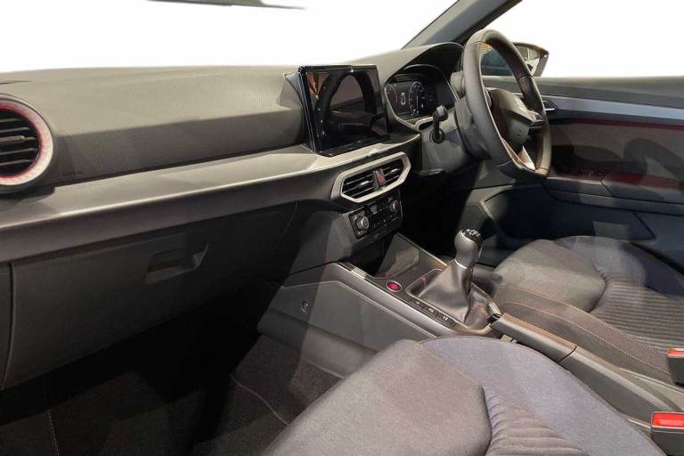 2025 SEAT Arona 1.0 TSI 115 FR Black Edition 5dr SUV Petrol Manual
