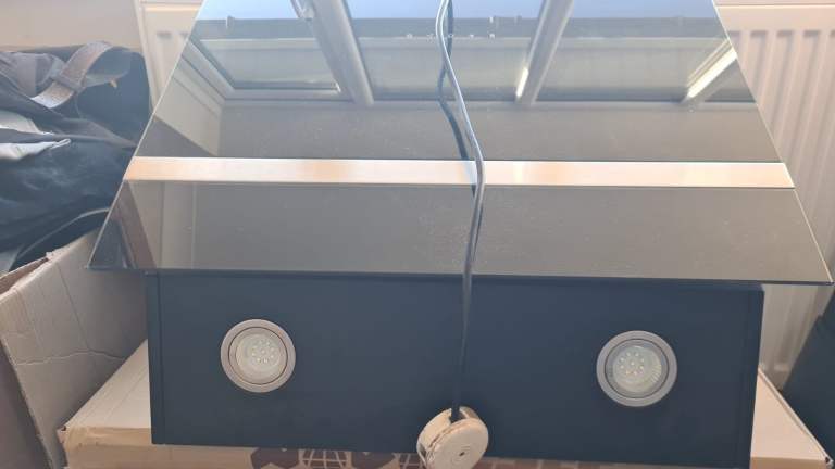 Extractor fan - black 