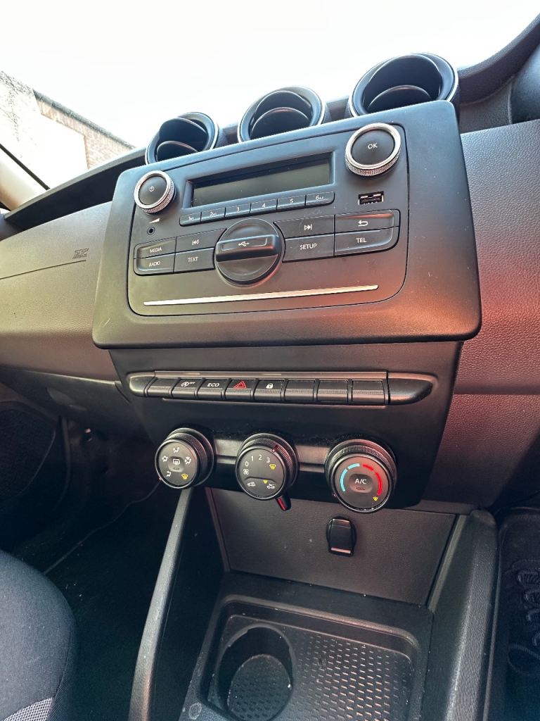 Dacia, DUSTER, Hatchback, 2019, Manual, 999 (cc), 5 doors