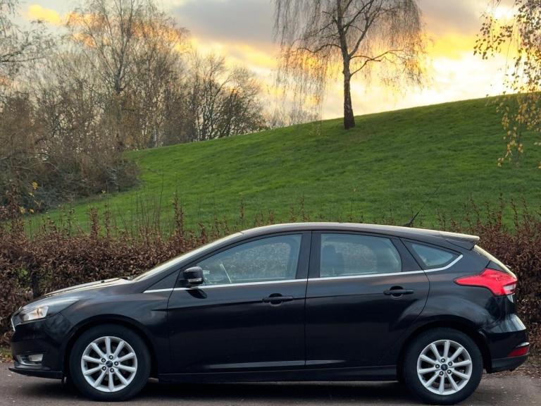 2015 Ford Focus 1.0T EcoBoost Titanium Euro 6 (s/s) 5dr HATCHBACK Petrol Manual