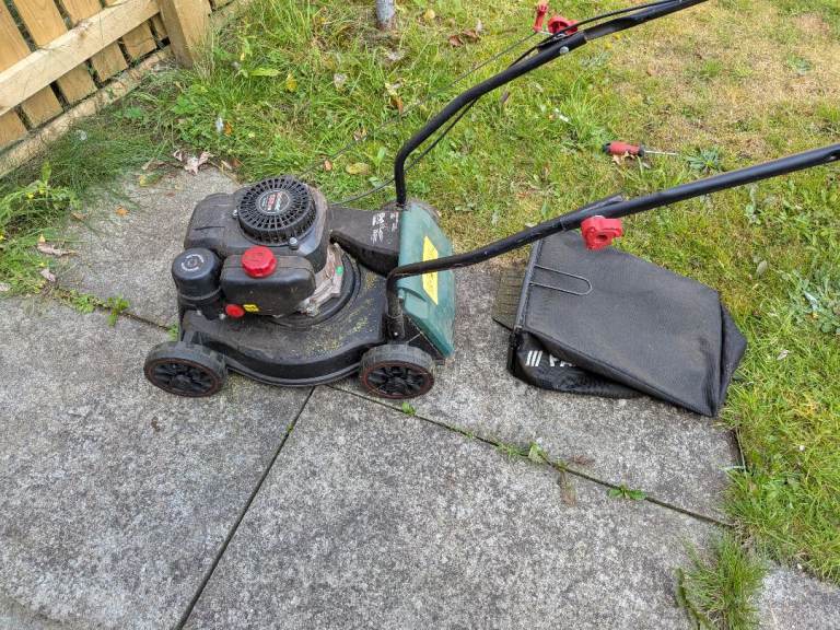 Parkside Petrol Lawnmower with Grass Bag