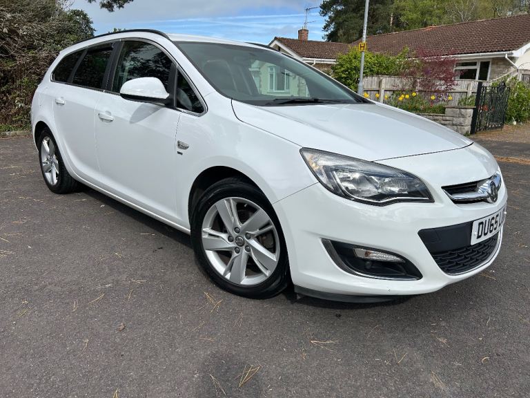 Vauxhall Astra SRI CDTI Ecoflex Estate, Full Service History, Great Condition, Loads of Extras 